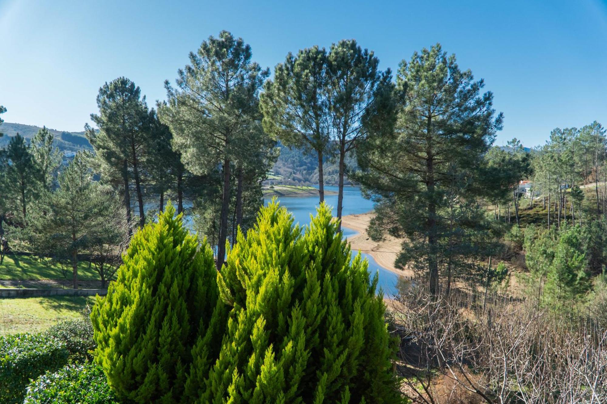 Casa Da Barragem - Ninho Das Aguias Venda Nova  Экстерьер фото
